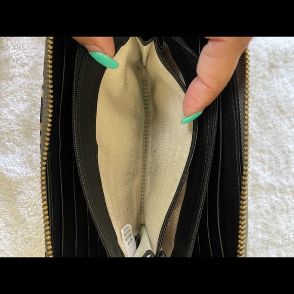 Kate Spade ♠️ Envelope Wallet - Picture 5 of 6